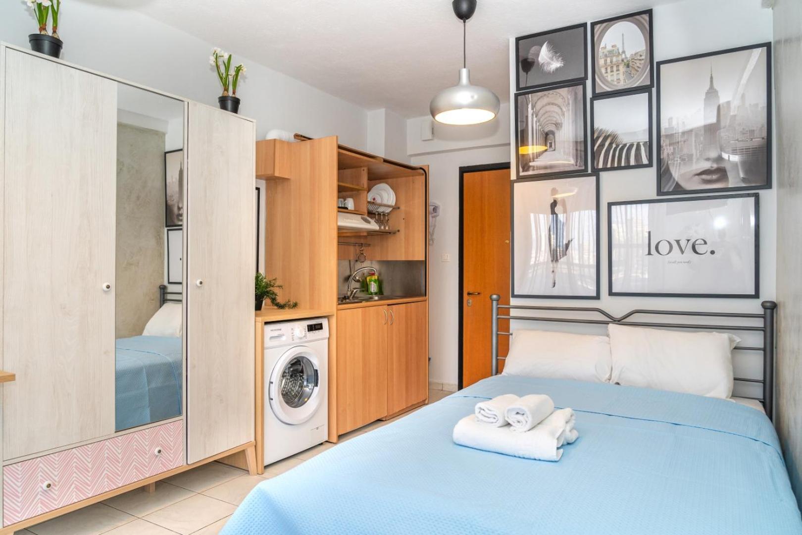 Kosmos Service Apartment Beautiful Studio 3 With Additional Cost Parking 테살로니키 외부 사진