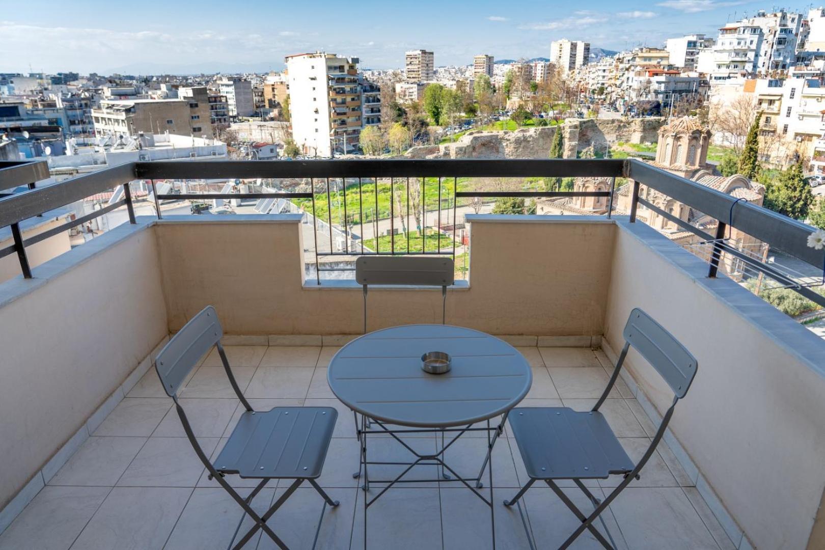 Kosmos Service Apartment Beautiful Studio 3 With Additional Cost Parking 테살로니키 외부 사진